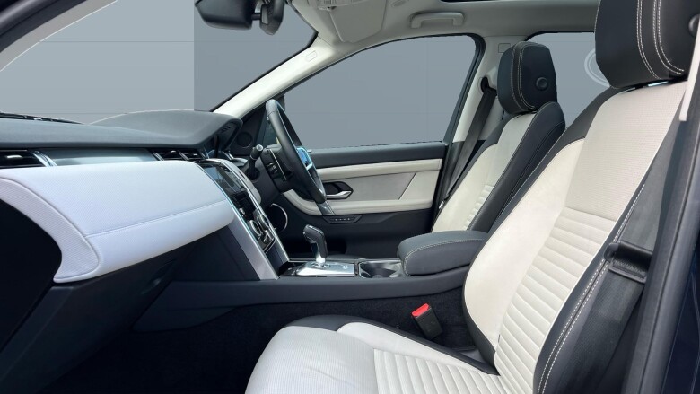 Land Rover Discovery Sport 2.0 P250 R-Dynamic SE 5dr Auto [5 Seat] Petrol Station Wagon